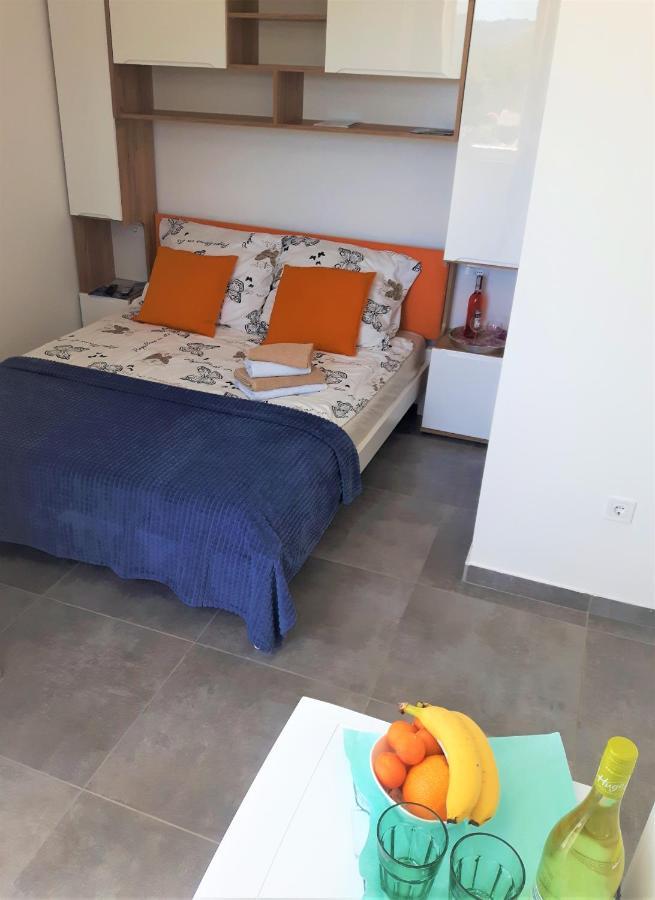 Apartmani Dalmacjia Grebaštica Eksteriør bilde