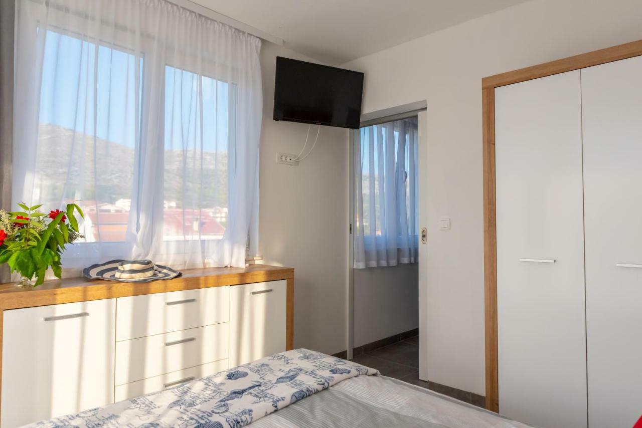 Apartmani Dalmacjia Grebaštica Eksteriør bilde