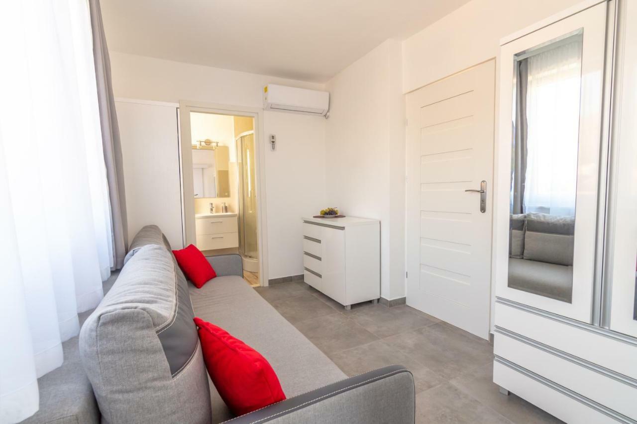 Apartmani Dalmacjia Grebaštica Eksteriør bilde